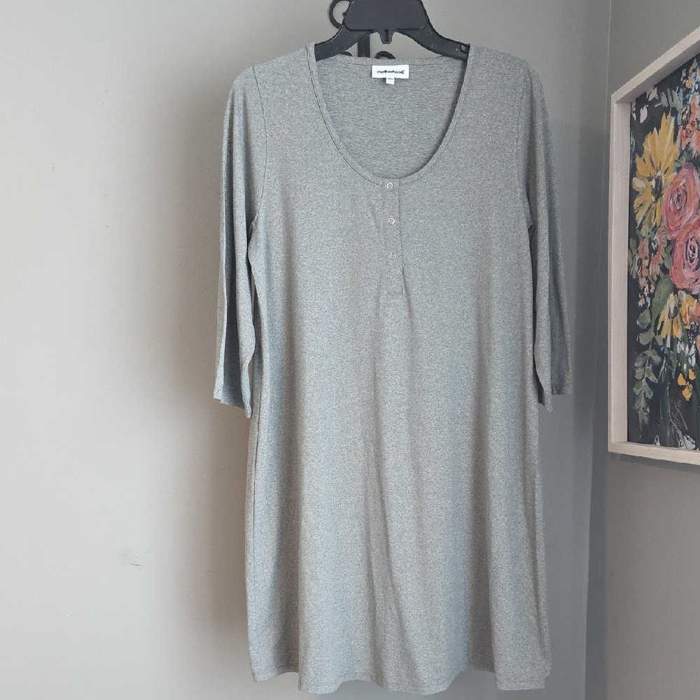 Motherhood Gray Women's Maternity/Nursing Gown Size Small NWOT